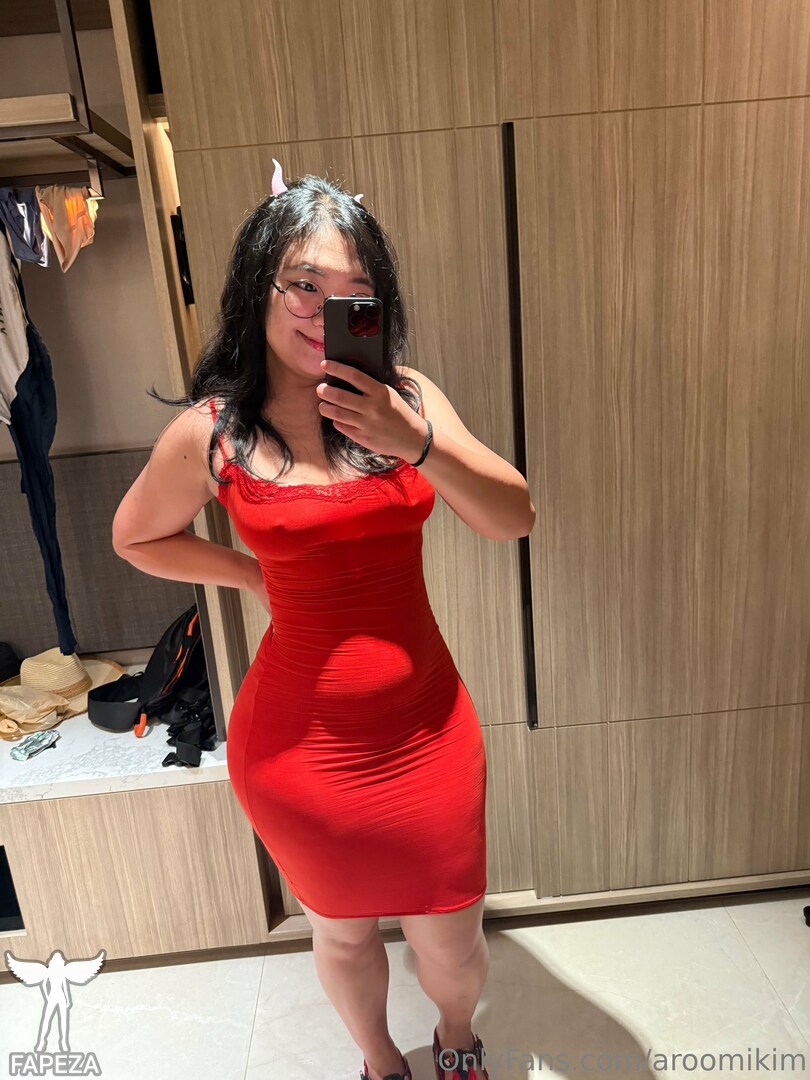 Aroomi Kim